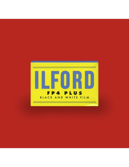 Ilford FP4 Plus 125 Edición Retro - Película B&N 35mm 36 Exposiciones