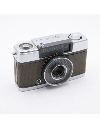 Olympus Pen EE - Half Frame 35mm con Zuiko 28mm...