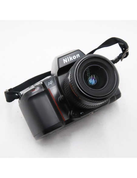 Nikon F-801s + AF Nikkor 35-80mm f/4-5.6D - SLR Autofocus Semipro