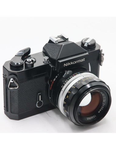Nikkormat FT Negra + Nikkor-S Auto 50mm f/1.4 -...