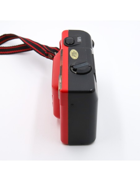 Konica Tomato - Cámara Compacta Analógica de Diseño