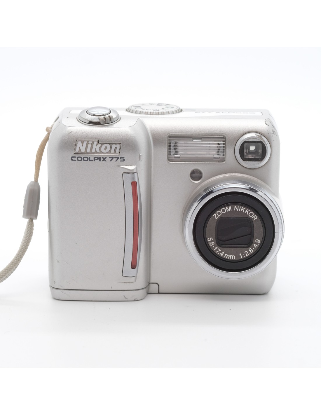 Nikon Coolpix 775 digital camera